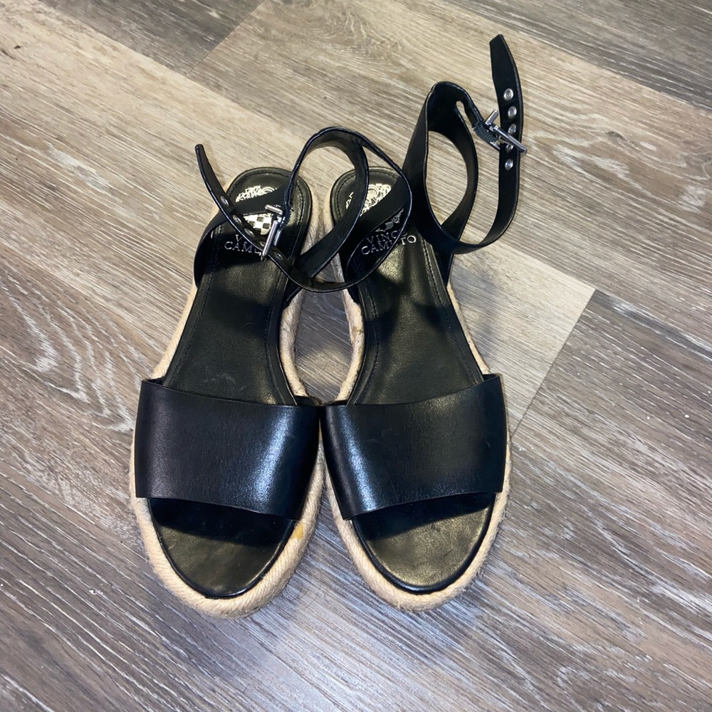 Vince Camuto black leather woven sandals size 8.5